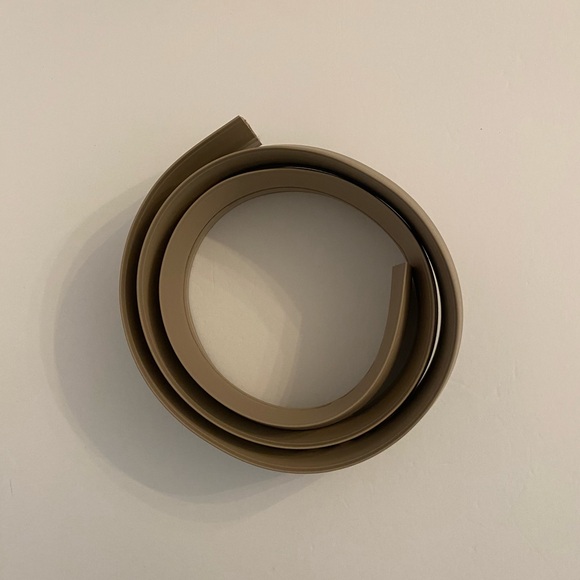 Legrand Cord Protector Ivory Five Foot NWT - Picture 12 of 15